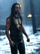 黑夜传说演员表卢什安剧照图片