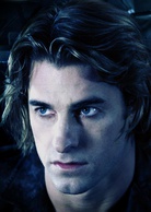 黑夜传说演员表迈克尔·科文剧照图片