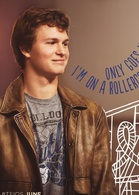 星运里的错演员表奥古斯塔斯剧照图片