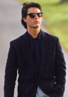 雨人演员表Charlie Babbitt剧照图片