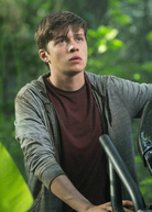 侏罗纪世界演员表扎克剧照图片