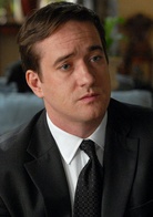 葬礼上的死亡演员表丹尼尔剧照图片