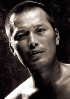 实尾岛演员表韩相弼剧照图片