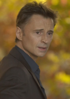 水啸雾都演员表罗伯剧照图片