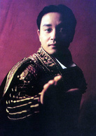 夜半歌声演员表宋丹平剧照图片