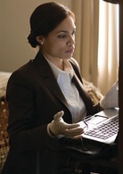 鹰眼演员表佐伊剧照图片