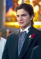 新婚告急演员表汤姆剧照图片