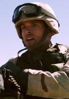 星条旗永不落演员表汤米剧照图片