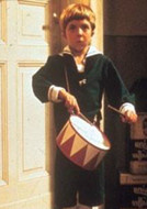 铁皮鼓演员表奥斯卡Oskar Matzerath剧照图片