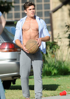 邻居大战演员表Teddy Sanders剧照图片