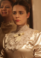 填补空白演员表希拉剧照图片