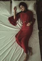 与贼同屋演员表袁红剧照图片