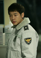 猫：看见死亡的双眼演员表俊石剧照图片