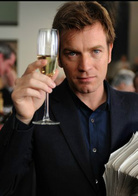 影子写手演员表幽灵剧照图片