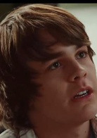 詹妮弗的肉体演员表恰普·德弗剧照图片