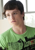 孩子们都很好演员表莱塞剧照图片