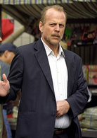 勇闯16街区演员表杰克·莫斯利剧照图片