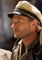 金刚演员表英格兰霍船长剧照图片