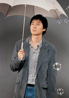 长腿叔叔演员表金俊浩剧照图片