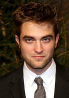 暮光之城：破晓（上）演员表爱德华剧照图片