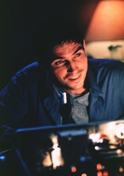 生死频率演员表约翰·沙利文剧照图片