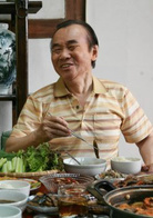 清潭菩萨演员表圣元的父亲剧照图片