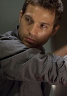 电梯里的恶魔演员表工程师剧照图片