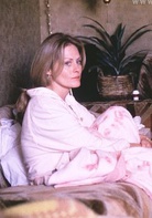 美国X档案演员表多丽丝·温亚剧照图片