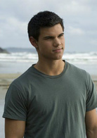 暮光之城2演员表雅各布剧照图片