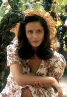 云中漫步演员表维多利亚·阿拉贡剧照图片