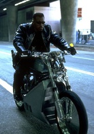 刀锋战士演员表刀锋剧照图片