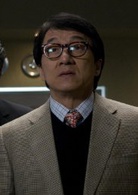 《邻家特工》演员表鲍伯剧照图片