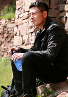 《枕边有张脸》演员表方文清剧照图片