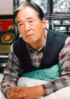 我的小小新娘演员表宝恩的爷爷剧照图片