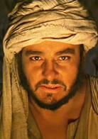 夺宝奇兵演员表萨拉剧照图片