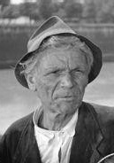 偷自行车的人演员表The Beggar剧照图片