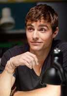 龙虎少年队演员表埃里克剧照图片