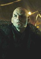 星际迷航演员表尼禄剧照图片