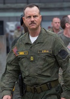 明日边缘演员表士官长法瑞尔剧照图片