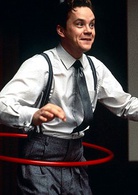 金钱帝国演员表诺维尔剧照图片