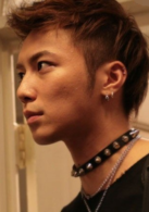 NANA 2演员表寺岛伸夫剧照图片