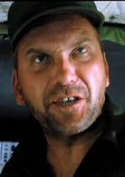 冲出亚马逊演员表鳄鱼剧照图片