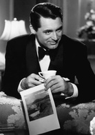 深闺疑云演员表约翰尼·依斯咖斯剧照图片