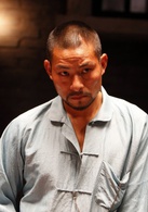 让子弹飞演员表老四剧照图片