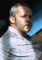 双瞳演员表凯文·莱特剧照图片