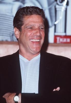 哈里斯综艺节目遭撤 失利电视圈的一线明星们