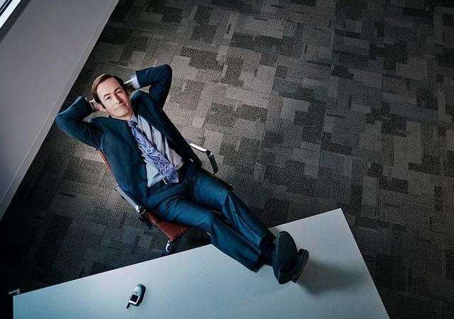 《风骚律师2》发新剧照 萨乌尔身处两难抉择