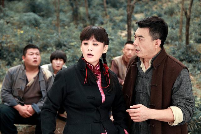 《地雷英雄传》收官在即 宁静旗袍装惊艳亮相