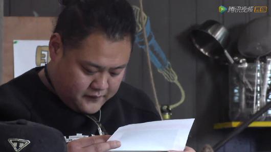 胖虎收家信倍受鼓舞 夸赞舅舅“十八能”