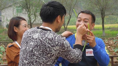 录制综艺节目比“嘿嘿嘿”还拼的“老前辈”